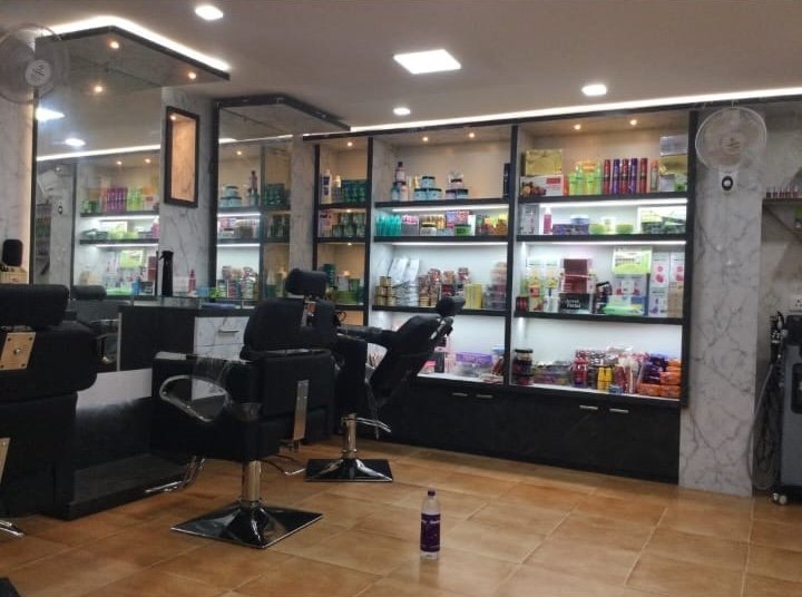 a7d6d733-7b68-40fe-9576-cff7ef2caaae